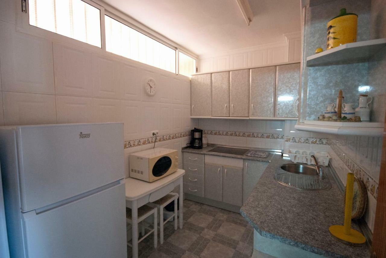 Cozy Apartment With First Line Seaview In Perfect Location, Near The Marina Benalmadena Bagian luar foto