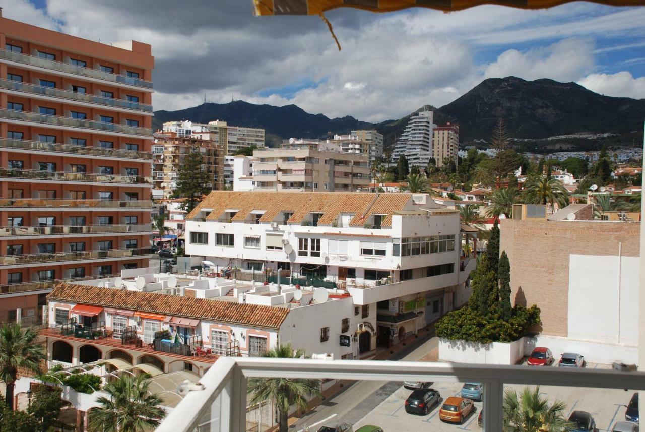 Cozy Apartment With First Line Seaview In Perfect Location, Near The Marina Benalmadena Bagian luar foto